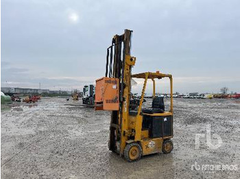 Electric forklift CESAB