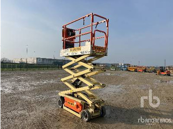 Scissor lift JLG