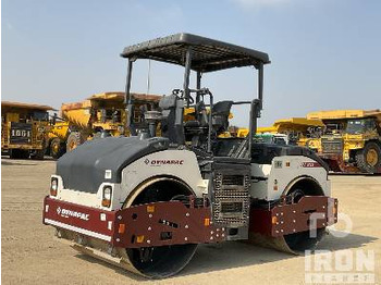 Road roller DYNAPAC