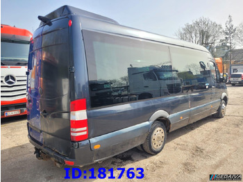 Coach MERCEDES-BENZ Sprinter 518 - VIP - 17 Seater: picture 5