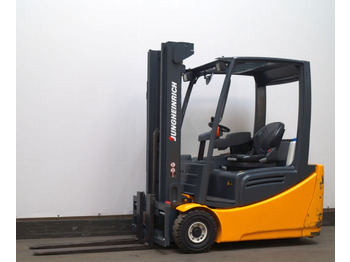 Electric forklift JUNGHEINRICH EFG