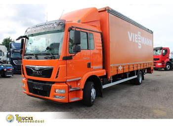 Curtainsider truck MAN TGM 12.250