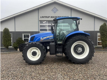 Farm tractor NEW HOLLAND T6000