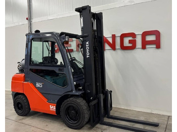 LPG forklift TOYOTA