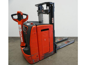 Stacker LINDE L14