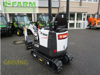 Farm tractor Bobcat e08 aktion: picture 4