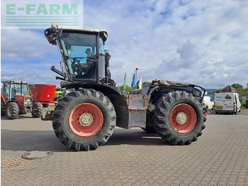 Farm tractor CLAAS Xerion 3300