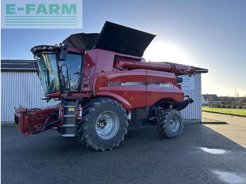 Combine harvester CASE IH Axial-Flow