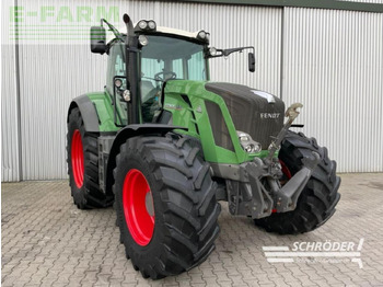 Farm tractor FENDT 828 Vario