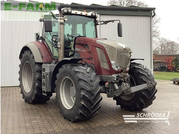 Farm tractor FENDT 828 Vario