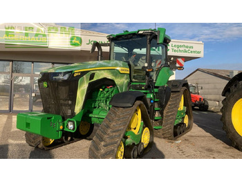 Farm tractor JOHN DEERE