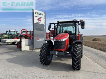 Farm tractor MASSEY FERGUSON 5711