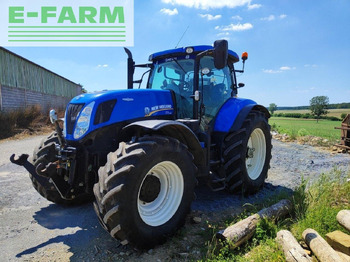 Farm tractor NEW HOLLAND T7.235