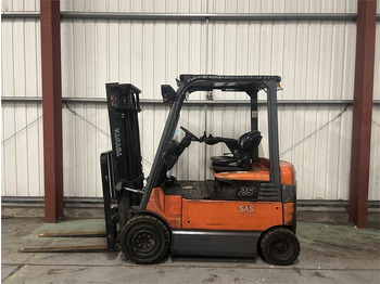 Electric forklift TOYOTA