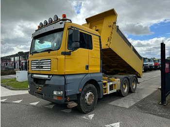 Tipper MAN TGA 26.530