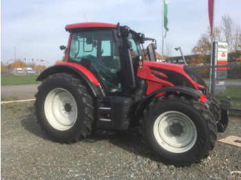 Farm tractor VALTRA N-series