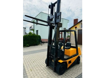 Electric forklift CESAB