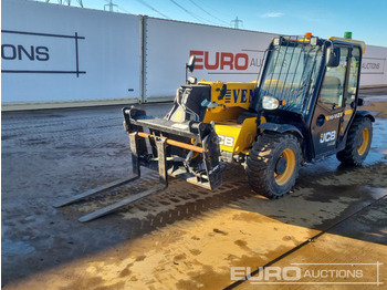 Telescopic handler JCB