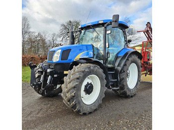 Farm tractor NEW HOLLAND T6020