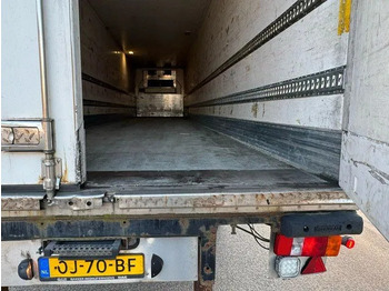 Refrigerator semi-trailer Sor koelvries 3 asser met stuuras en Carrier Vector machine: picture 5