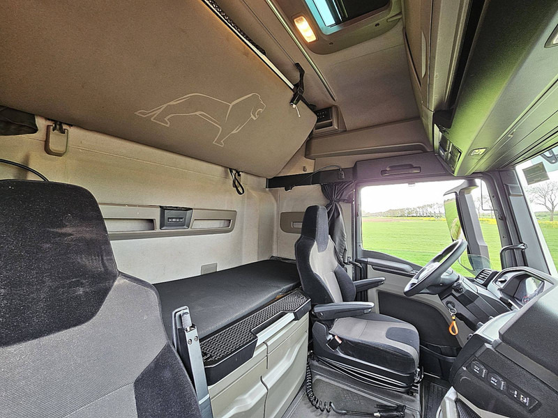 Tractor unit MAN 18.510 TGX GX XXL INTARDER LED: picture 14 Tractor unit MAN 18.510 TGX GX XXL INTARDER LED: picture 14