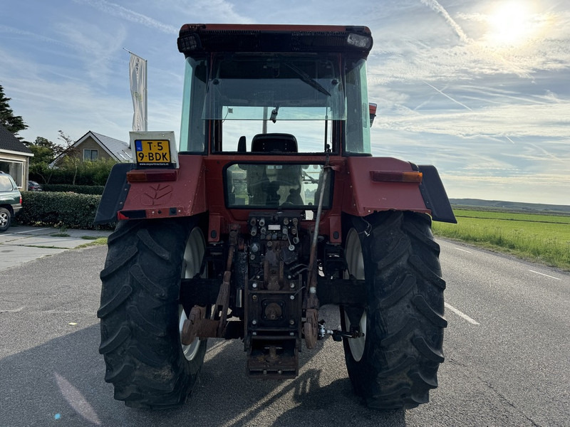 Farm tractor Fiat F100: picture 8