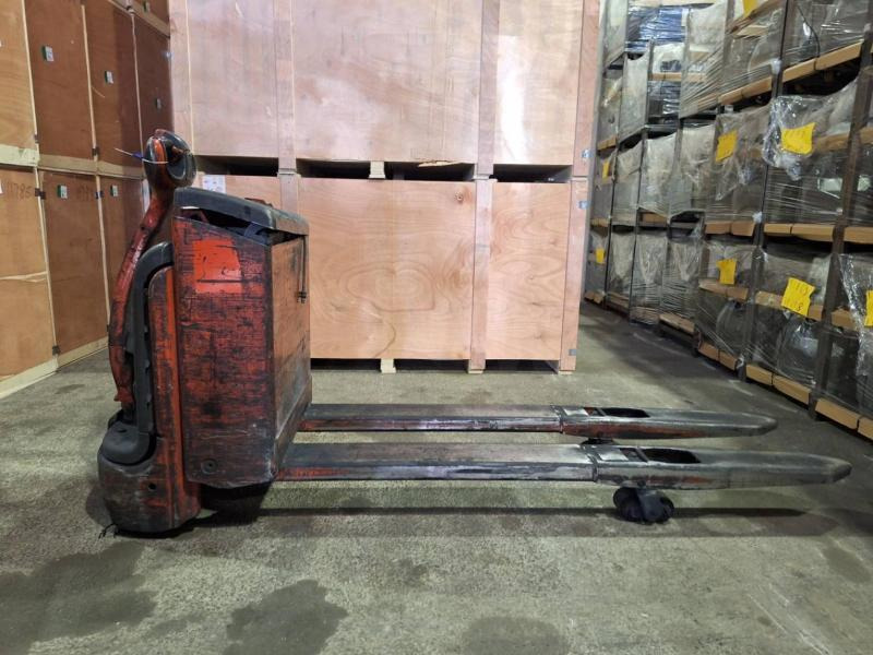 Pallet truck Fenwick T18: picture 10