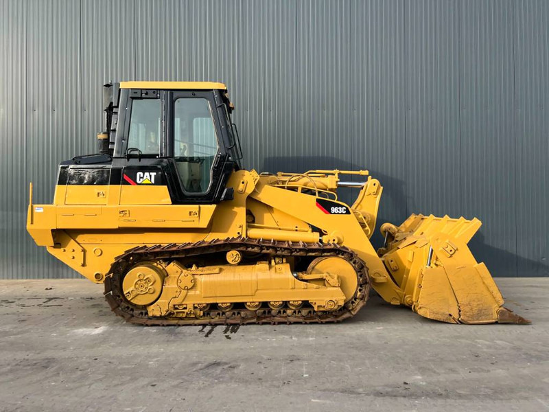 Crawler loader Cat 963C: picture 7