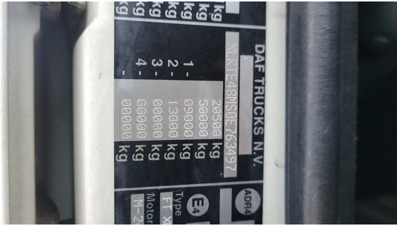 Tractor unit DAF 105 XF 410 (BOITE MANUELLE / MANUAL GEARBOX): picture 18