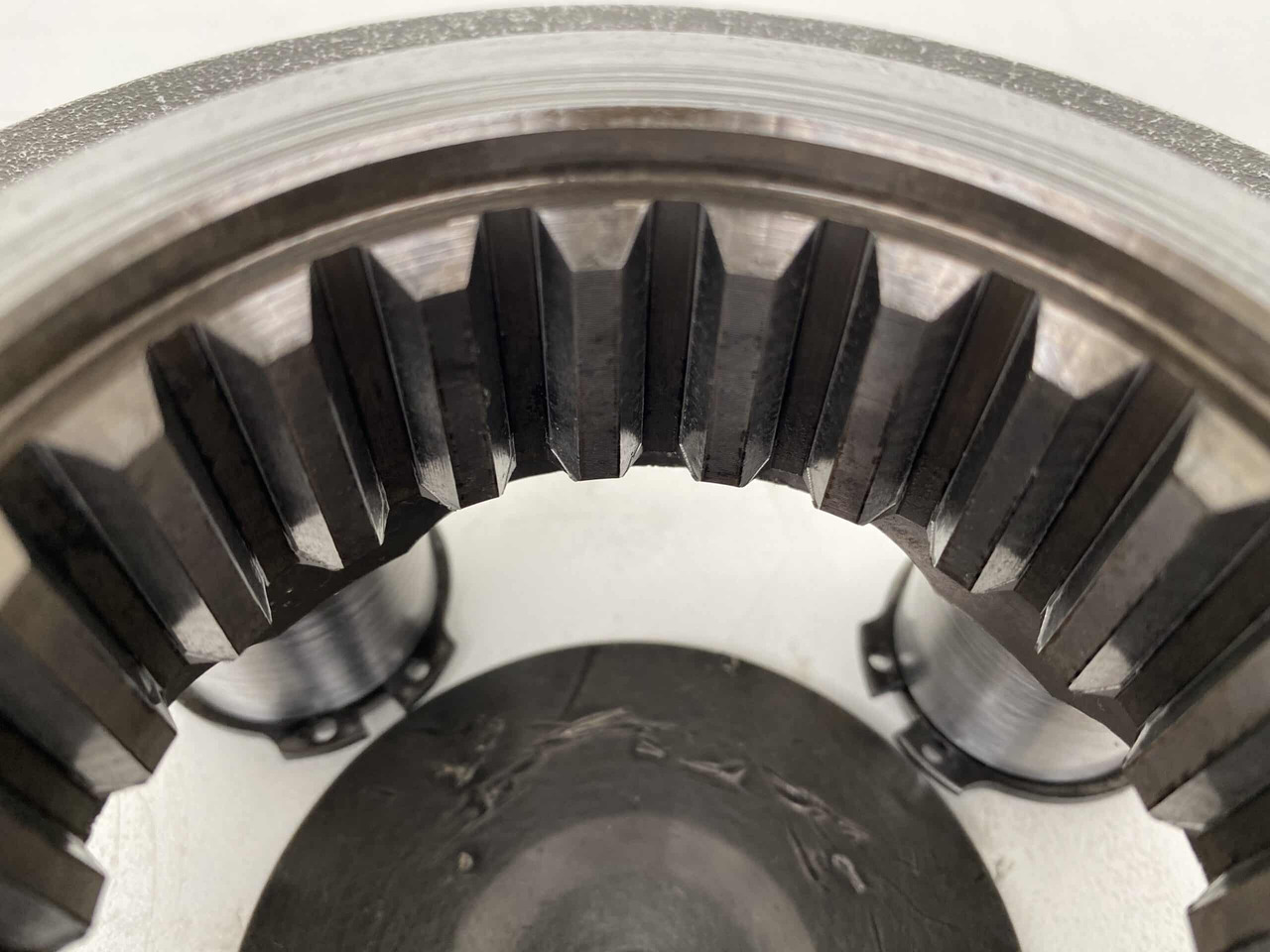 Swing motor for Construction machinery Liebherr Planetenträger ID-Nr.90020199. SAT200/277. A910 COMP, A912 COMP, A913 COMP, A914, R914 COMP. #90020199.BK#: picture 11 Swing motor for Construction machinery Liebherr Planetenträger ID-Nr.90020199. SAT200/277. A910 COMP, A912 COMP, A913 COMP, A914, R914 COMP. #90020199.BK#: picture 11