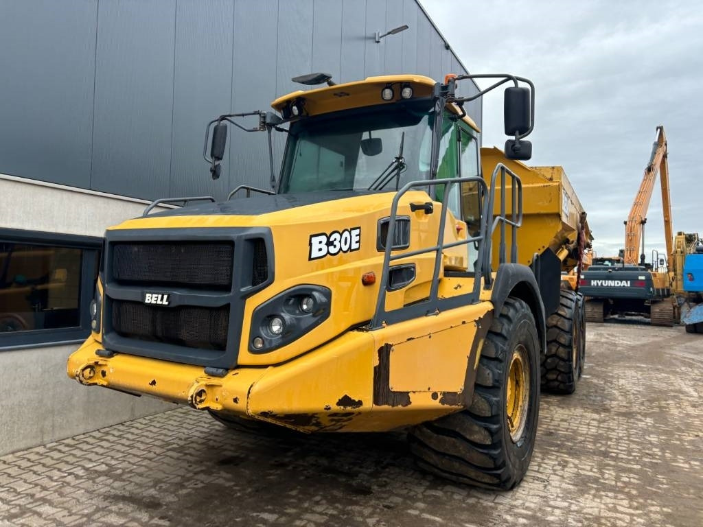 Articulated dumper Bell B30E -- B 30 E -- wide tyres -- tailgate: picture 6