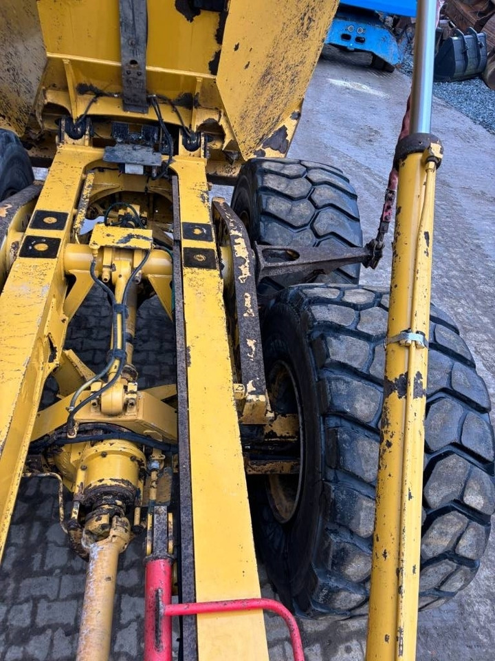 Articulated dumper Bell B30E -- B 30 E -- wide tyres -- tailgate: picture 19