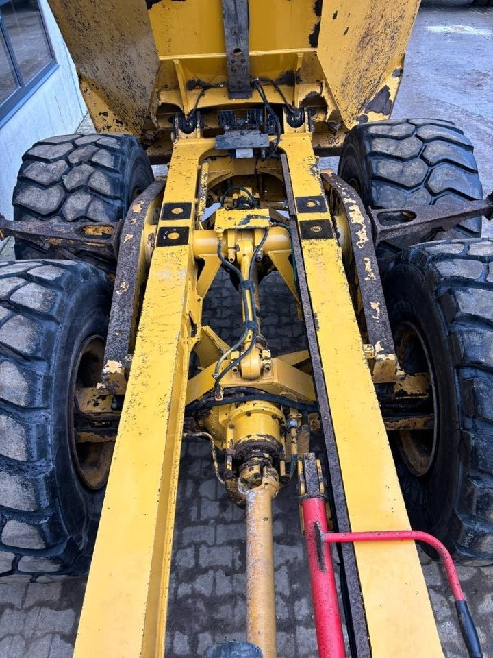 Articulated dumper Bell B30E -- B 30 E -- wide tyres -- tailgate: picture 17