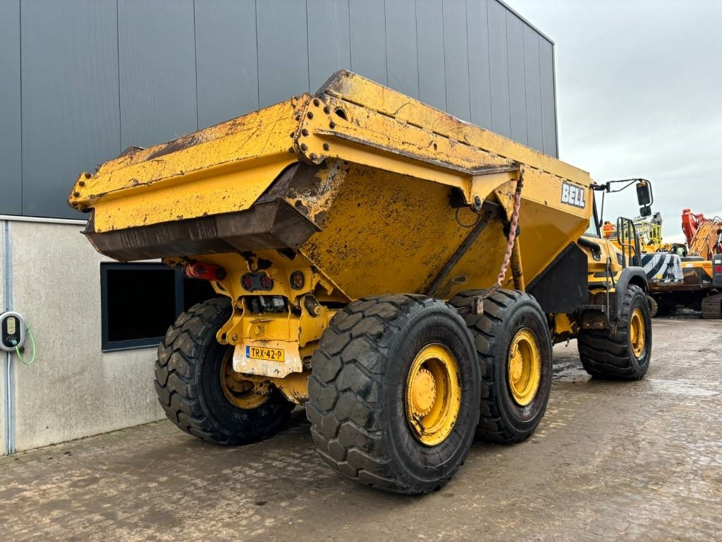 Articulated dumper Bell B30E -- B 30 E -- wide tyres -- tailgate: picture 36