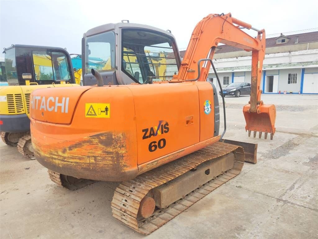 Mini excavator Hitachi ZX60: picture 7