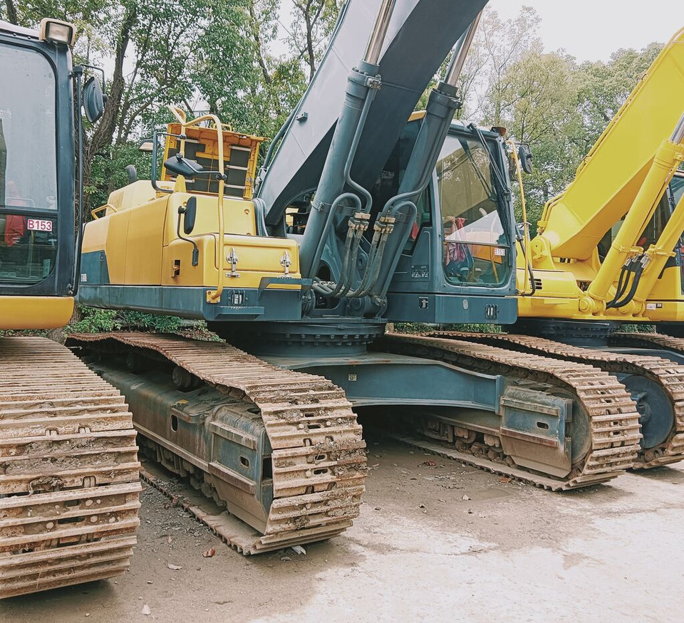 Crawler excavator Volvo EC480DL: picture 6