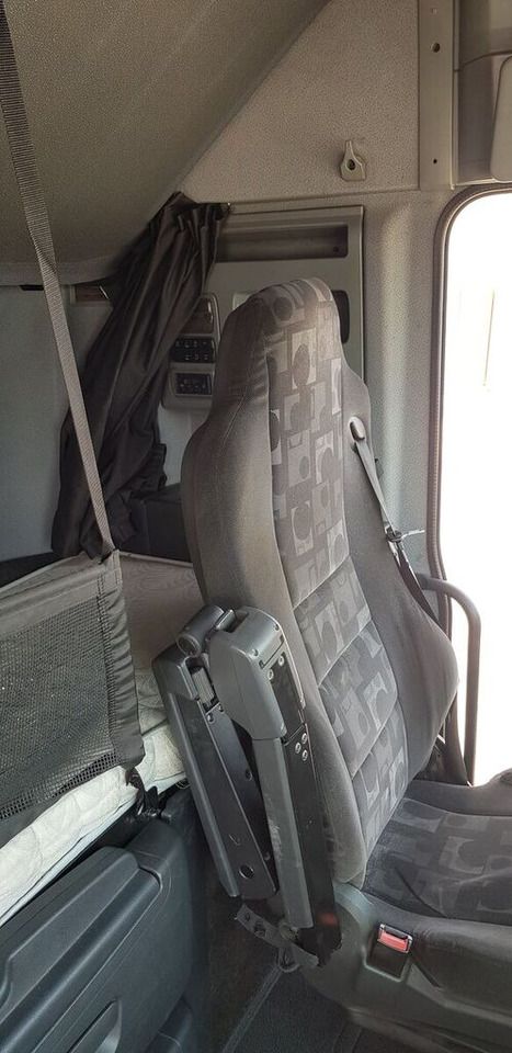 Cab for Truck Mercedes-Benz ACTROS MP2: picture 7 Cab for Truck Mercedes-Benz ACTROS MP2: picture 7