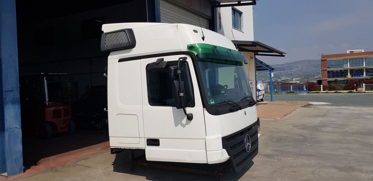 Cab for Truck Mercedes-Benz ACTROS MP2: picture 14 Cab for Truck Mercedes-Benz ACTROS MP2: picture 14