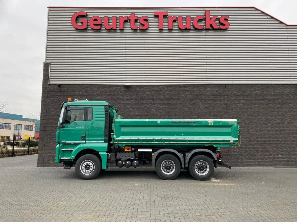 Tipper MAN TGX 26.560 6X4 BB + 3 ZIJDIGE KIPPER/TIPPER BORD: picture 6