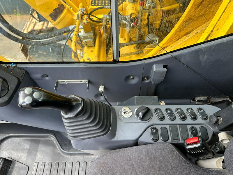 Crawler excavator Komatsu PC1250-11E0 - CE certified: picture 14