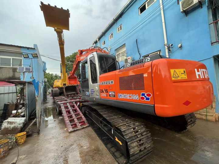 Crawler excavator Digger Micro Crawler Excavator Used Hitachi ZX200 Crawler Excavator Hot Sale In Stock, Hitachi Excavators: picture 6