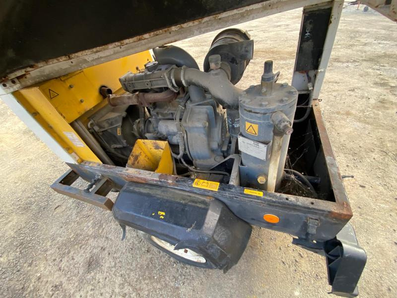 Air compressor ATLAS COPCO XAS 56 Compresseur d'air sur roues: picture 8