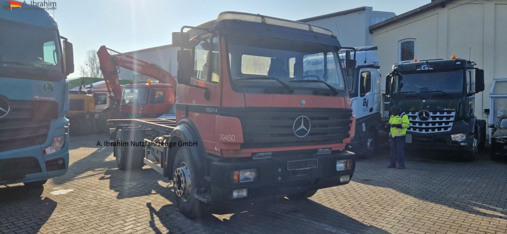 Cab chassis truck Mercedes-Benz 1824 Originalkilometer, Blatt Blatt: picture 9