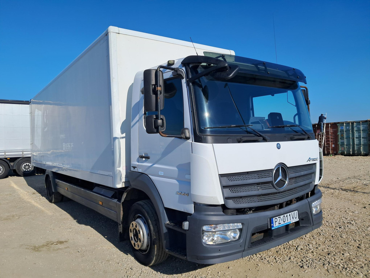 Isothermal truck MERCEDES BENZ ATEGO IZOTERMICZNY: picture 1