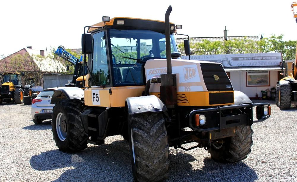 Farm tractor JCB 155-80: picture 7