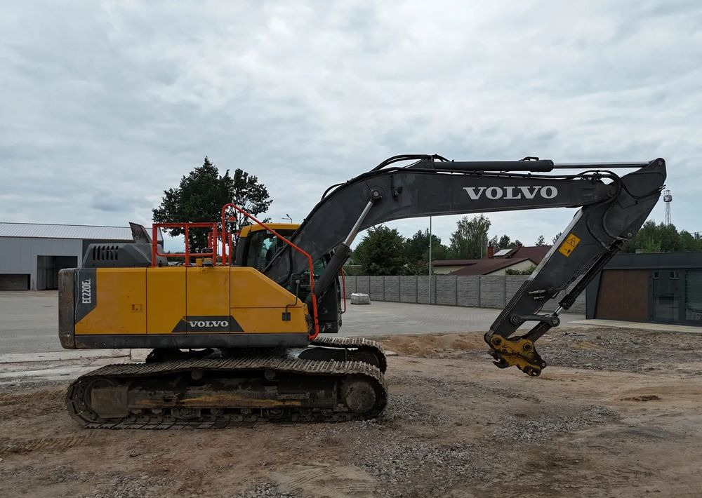 Crawler excavator Volvo EC 220 EL: picture 12