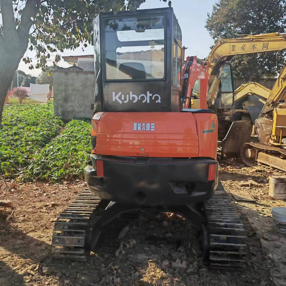 Mini excavator KUBOTA U35: picture 8