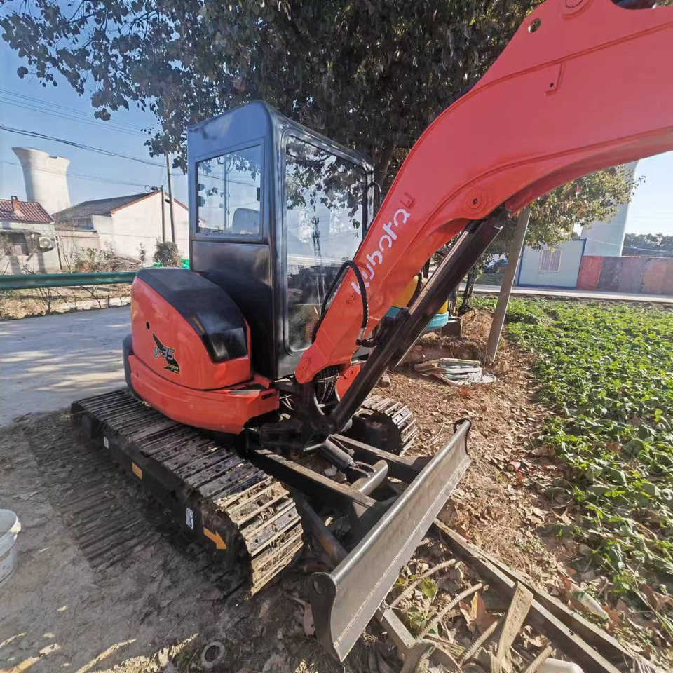 Mini excavator KUBOTA U35: picture 22