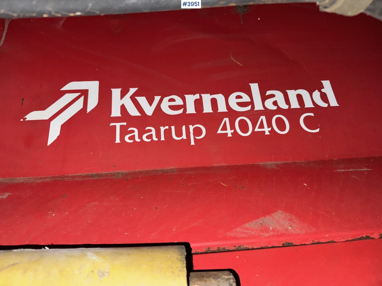 Hay and forage equipment Kverneland Taarup 4040 C Mowing machine w/undercarriage: picture 14