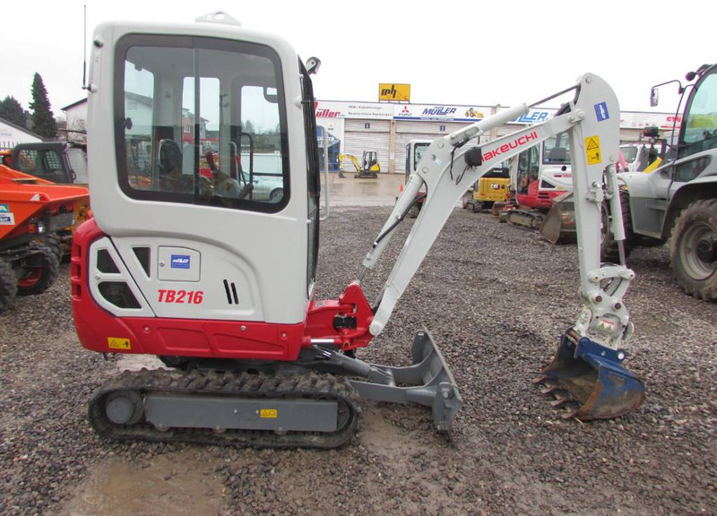 Mini excavator Takeuchi TB 216 V4 Powertilt 28.000 EUR: picture 6